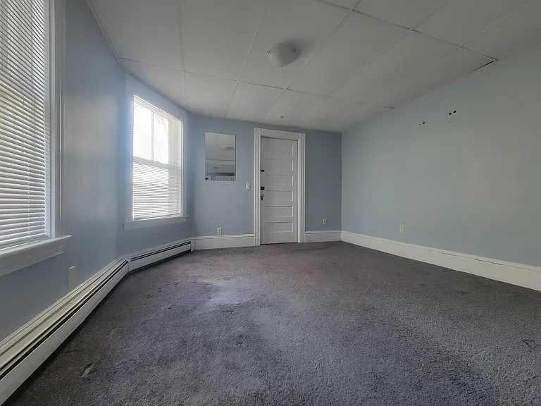303 Bay St #5 — Photo 4