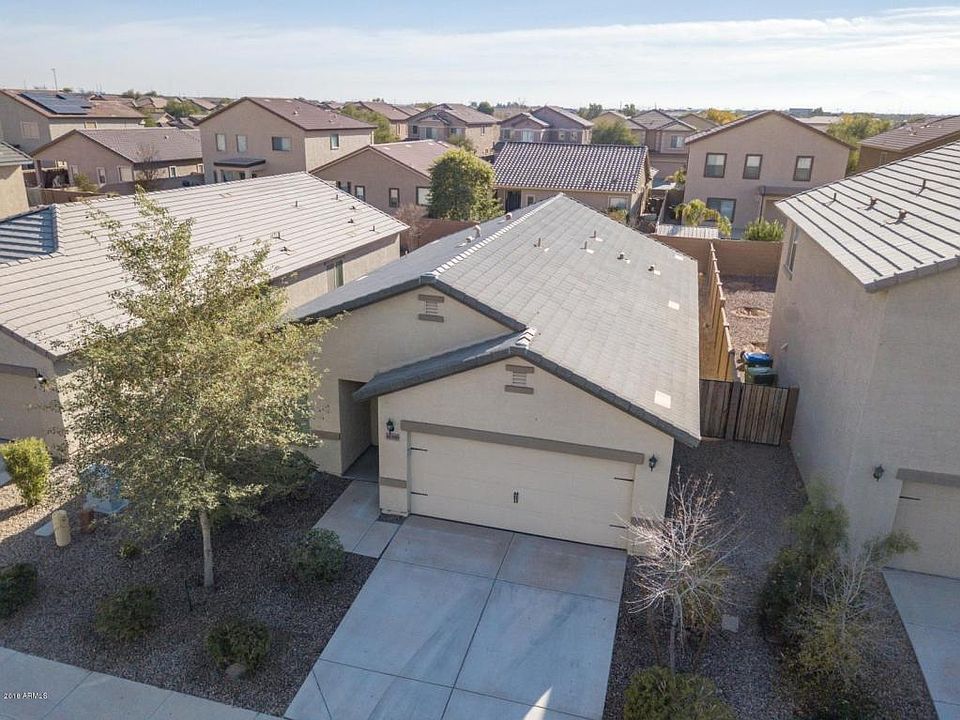 1st image of 41399 W Lucera Ln