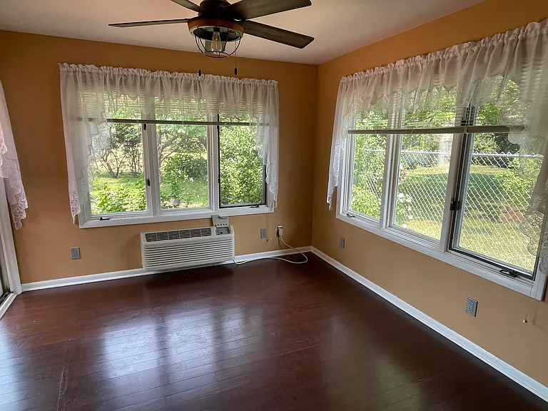 4612 Newcastle Rd — Photo 16