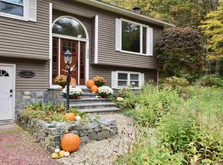 2400 East St, North Clarendon, VT 05759