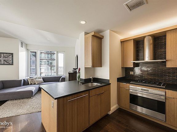 4th image of 70 Little St W #30E