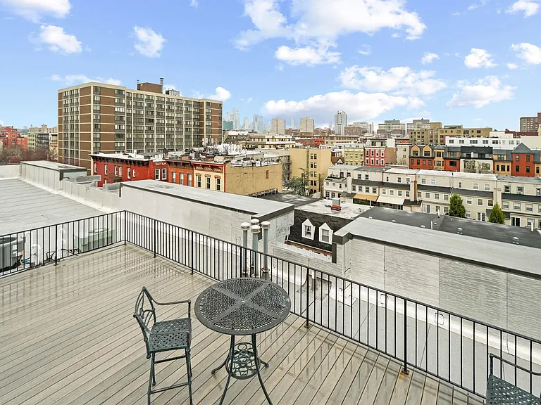 84 Adams St #5C — Photo 24