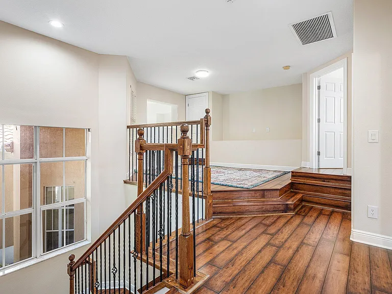 3381 Lago De Talavera — Photo 40