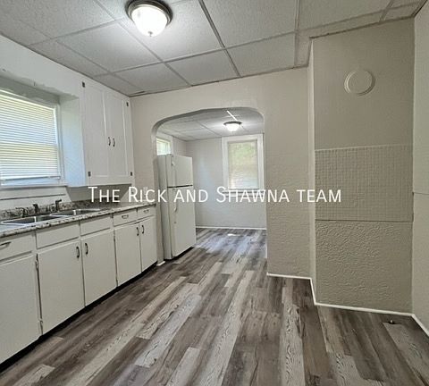 5th image of 626 E Wilbeth Rd