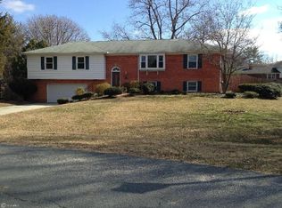 17625 Prince Edward Dr, Olney, MD