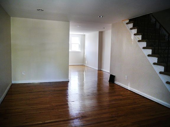 2nd image of 7311 Malvern Ave
