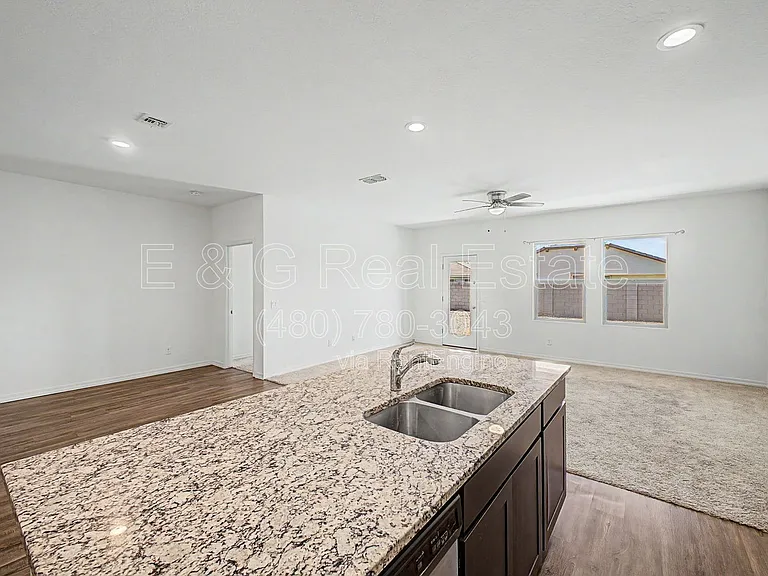 19577 W Palo Verde Dr — Photo 12
