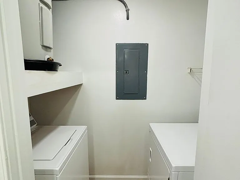 927AB - 410 Houston St. - DM — Photo 37