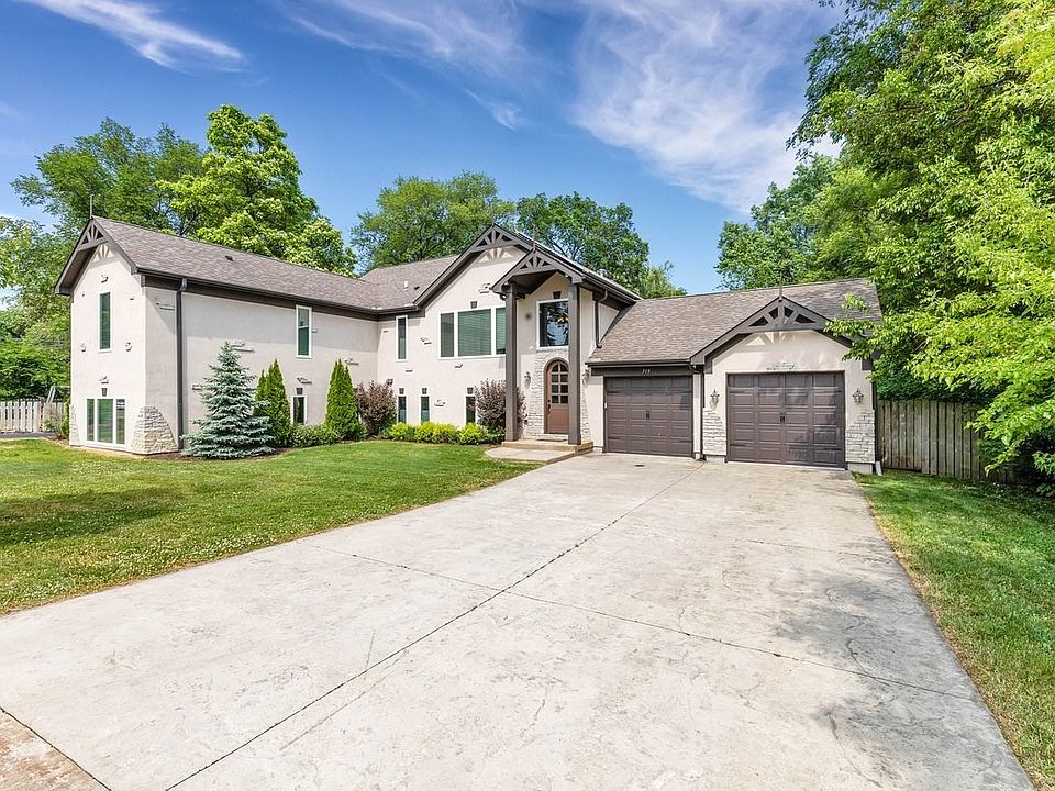 Custom  4 car garage Luxury Home