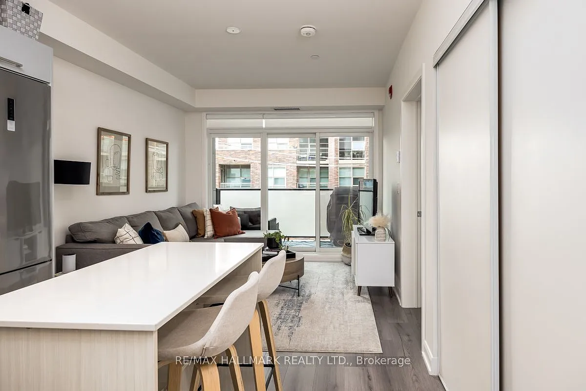 1 bed, $2,100 — Photo 4
