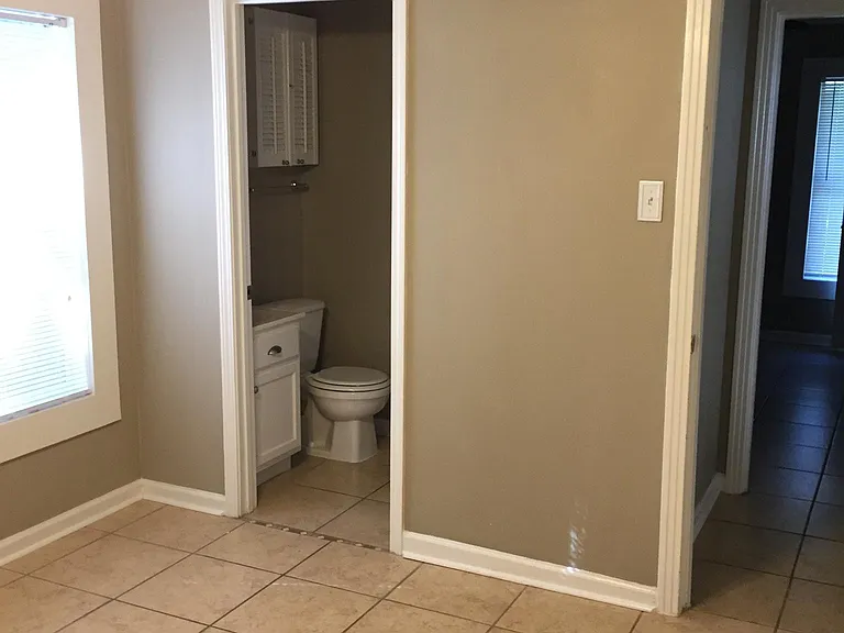 600 Eason Pl — Photo 9