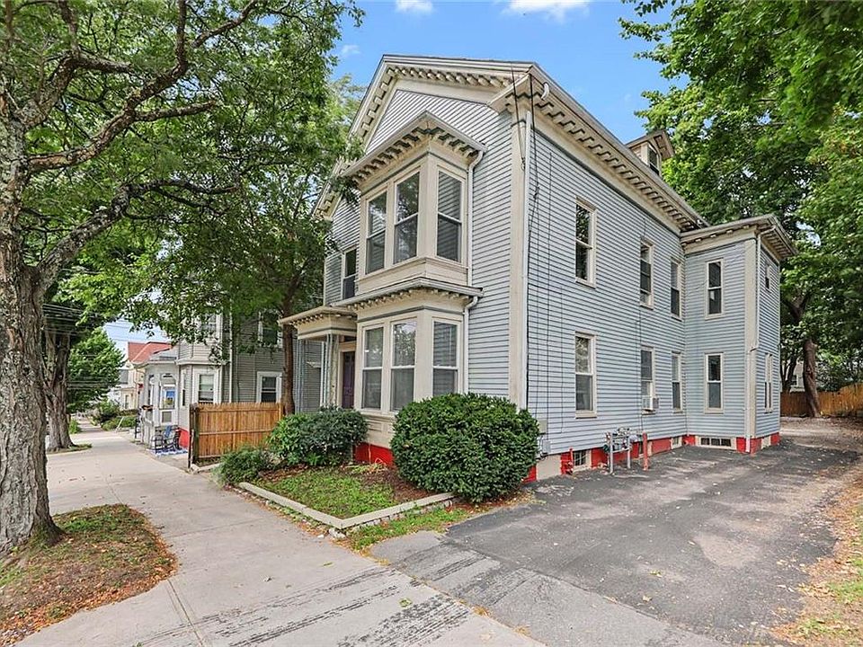 1st image of 88 Doyle Ave