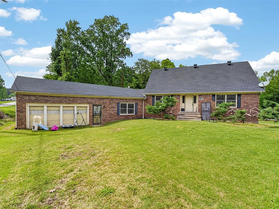 1st image of 27 Rone Ln
