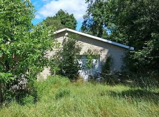 5245 Washburn Rd, Goodrich, MI 48438