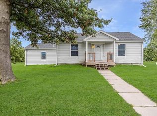 7486 Newton Rd, Odessa, MO 64076