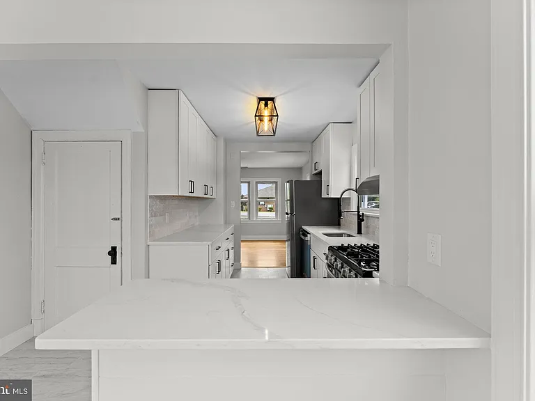 1818 Orange Rd — Photo 22