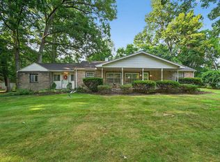 17911 Ponader Dr, South Bend, IN 46635