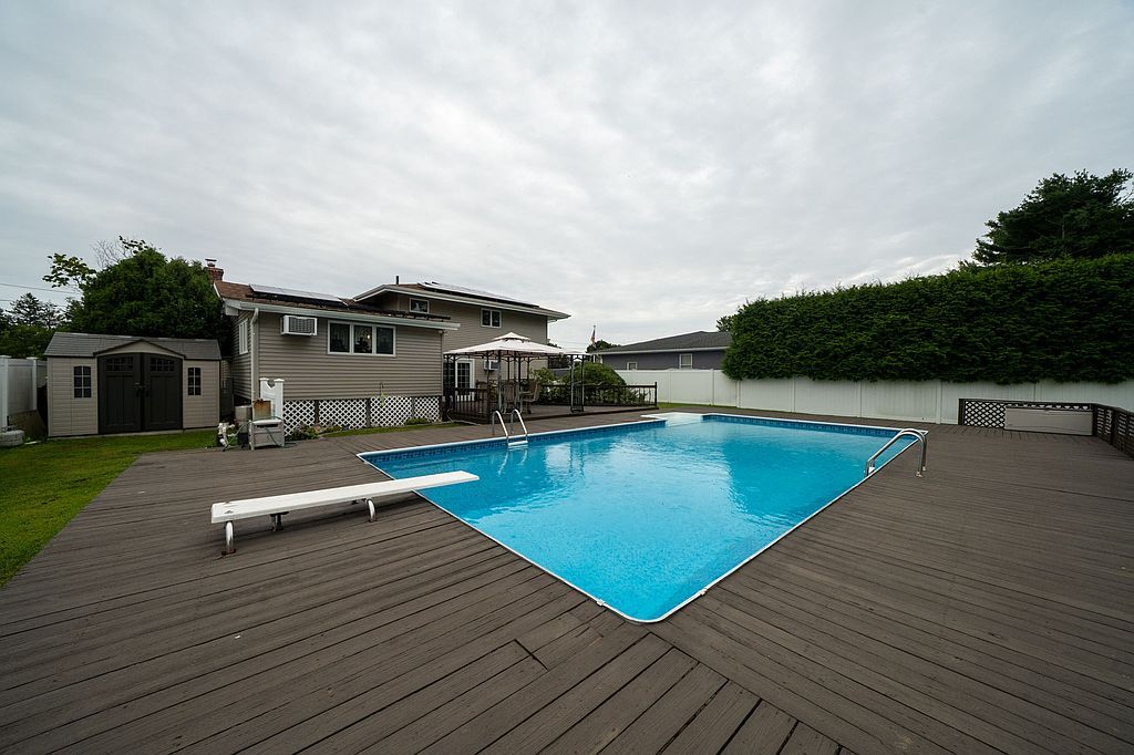 46 Bartley Ln - Property Image
