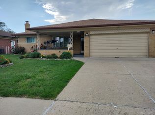 29403 Gilbert Dr, Warren, MI 48093