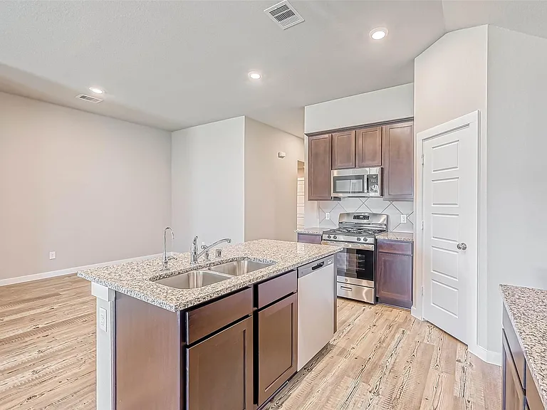 2611 Westward Hill Dr — Photo 16