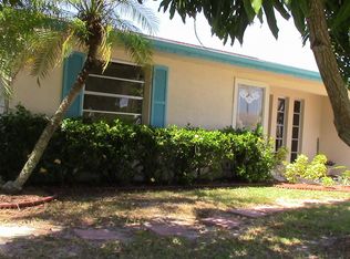 2694 Bruce St, Matlacha, FL 33993