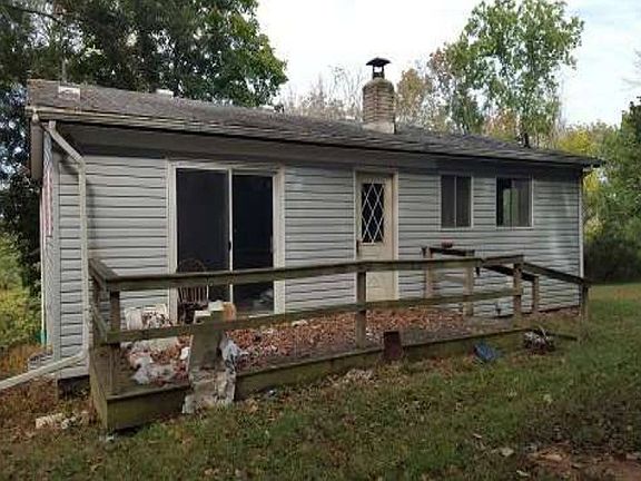 4th image of 2200 Lawrenceburg Rd
