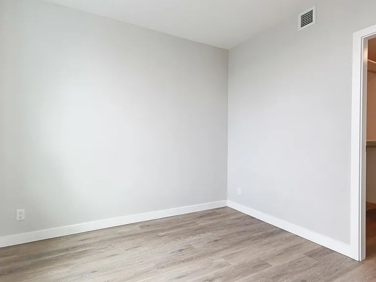 567 Emerson St #2506 — Photo 23