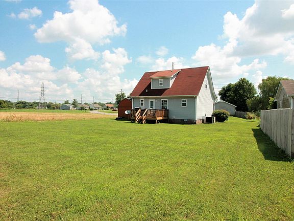 3rd image of 249 Waterford Dr