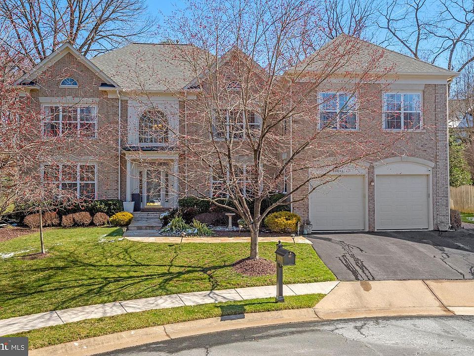 1st image of 13611 Daphney House Ct