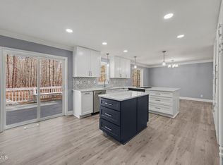105 Trailwood Ct, Chapel Hill, NC 27516