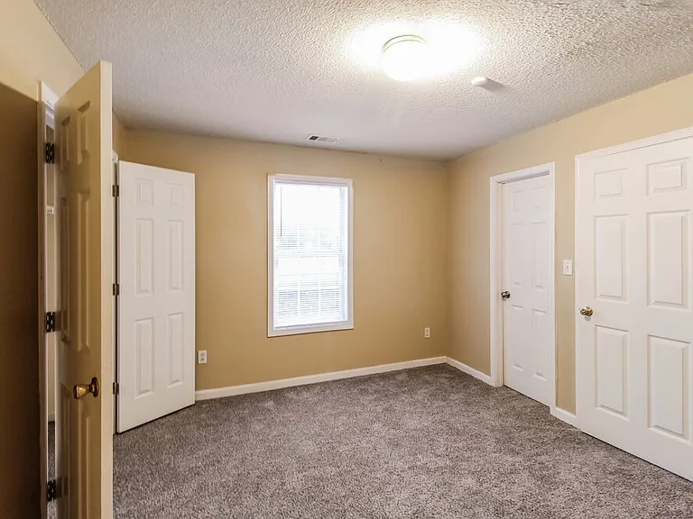 6581 Lake Mill Trce — Photo 14