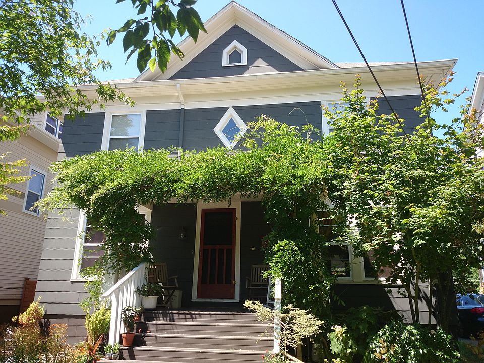 2nd image of 933 20th Ave