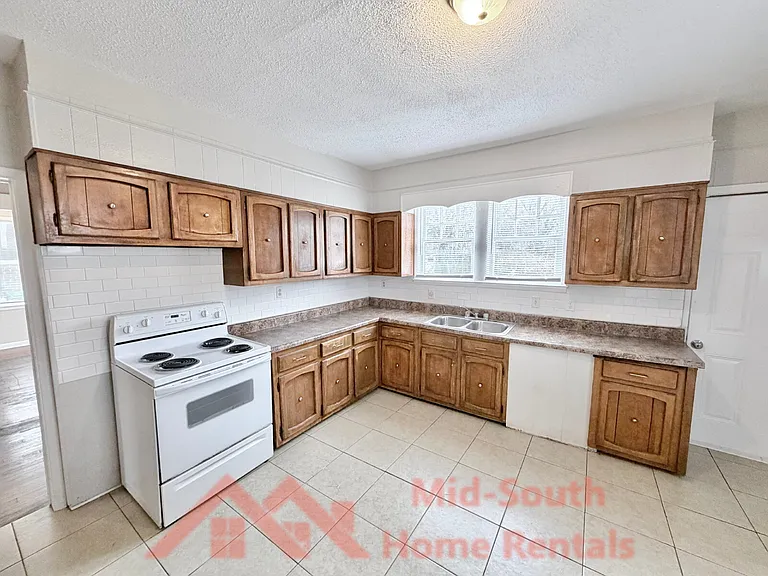 1707 Glenview Ave — Photo 3
