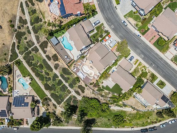 4th image of 6919 Castle Peak Dr