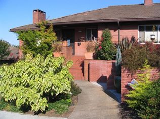 6447 SE Stark St, Portland, OR