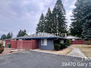 39470 Gary St APT 11, Sandy, OR 97055