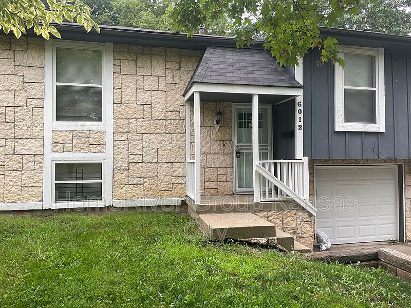 1st image of 6012 E 98th St