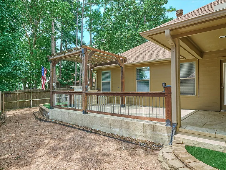 13613 Vail Dr — Photo 33