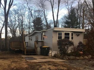 15 Oak Ter, Burrillville, RI 02839