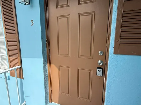 4951 Wedgewood Way #5, West Palm Beach, FL 33417