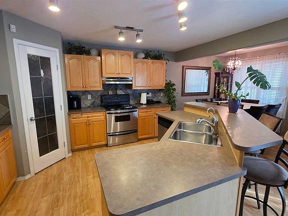 3rd image of 9209 N 129th Ave