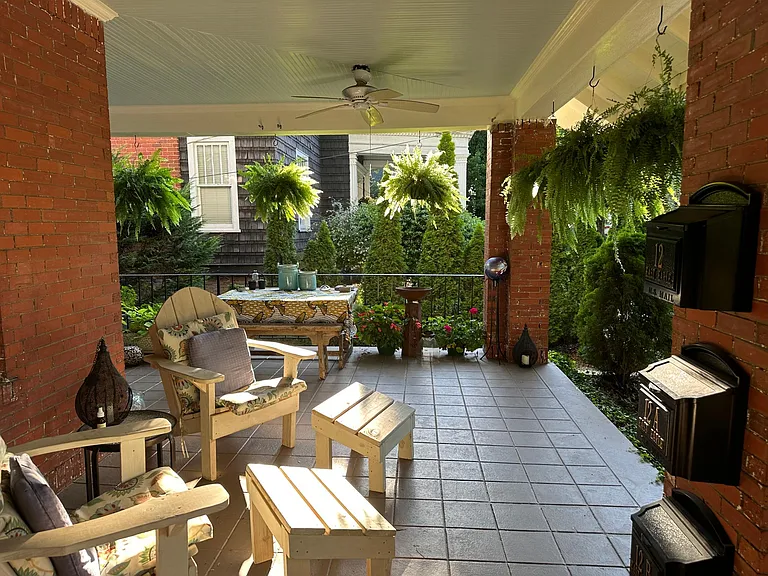 12 E Earle St #A — Photo 41