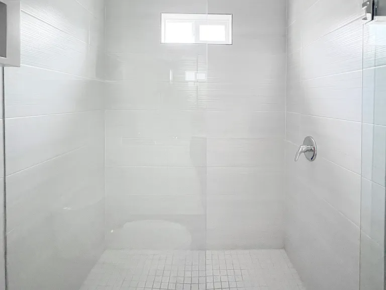 1304 Shavano Dr — Photo 25