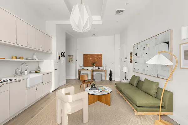 Sold by Compass | media 3