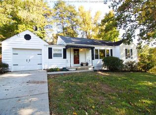 107 Oakwood Rd, Cross Lanes, WV 25313