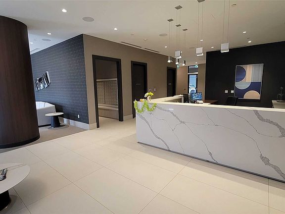 4th image of 2550 Simcoe St N #2119