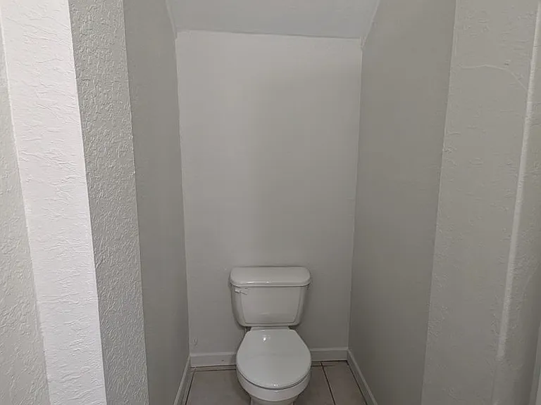 114 Cedar St — Photo 17
