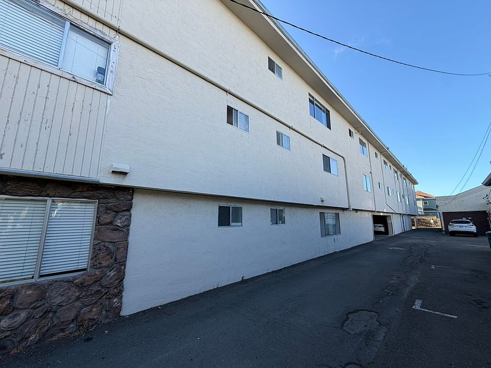 apt exterior side