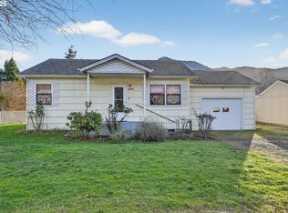 48386 Jasper Dr, Oakridge, OR