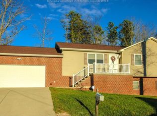 8 Alexa Way, Elkview, WV 25071